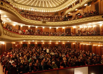 opera tour in bulgaria